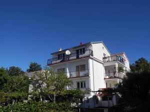 23776257-Ferienwohnung-4-Crikvenica-300x225-0