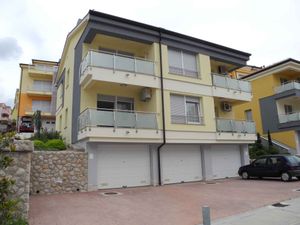 23776258-Ferienwohnung-3-Crikvenica-300x225-0