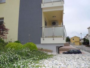 23776258-Ferienwohnung-3-Crikvenica-300x225-2