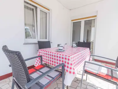 Ferienwohnung für 4 Personen (40 m²) in Crikvenica 9/10
