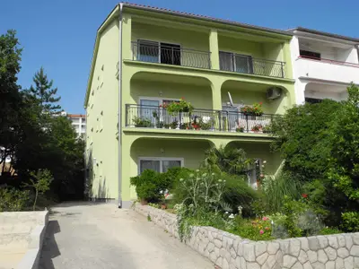 Ferienwohnung für 5 Personen (60 m²) in Crikvenica 1/10
