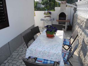 23776299-Ferienwohnung-7-Crikvenica-300x225-2