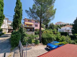 23776308-Ferienwohnung-5-Crikvenica-300x225-4