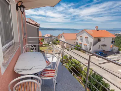 Ferienwohnung für 5 Personen (35 m²) in Crikvenica 1/10