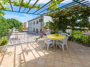 23776747-Ferienwohnung-4-Crikvenica-300x225-3