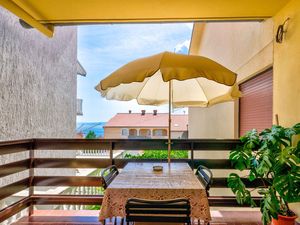 23776804-Ferienwohnung-3-Crikvenica-300x225-3