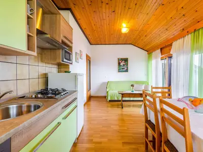 Ferienwohnung für 5 Personen (50 m²) in Crikvenica 10/10