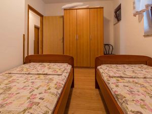 23776837-Ferienwohnung-4-Crikvenica-300x225-3