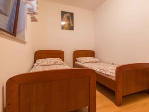 23776837-Ferienwohnung-4-Crikvenica-300x225-4