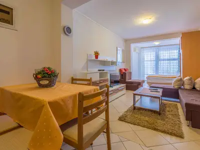 Ferienwohnung für 2 Personen (35 m²) in Crikvenica 4/10