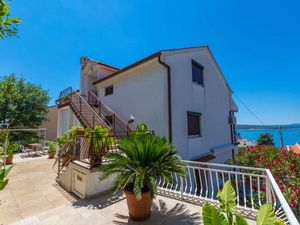 23776923-Ferienwohnung-5-Crikvenica-300x225-0