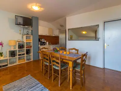 Ferienwohnung für 4 Personen (72 m²) in Crikvenica 5/10