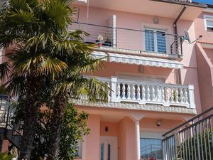 23777006-Ferienwohnung-4-Crikvenica-300x225-2