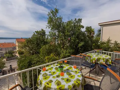 Ferienwohnung für 8 Personen (105 m²) in Crikvenica 3/10