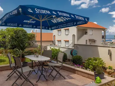 Ferienwohnung für 4 Personen (45 m²) in Crikvenica 6/10