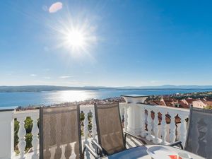 23044207-Ferienwohnung-4-Crikvenica-300x225-1