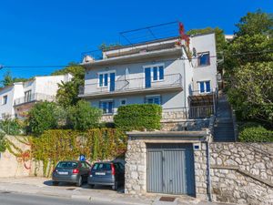 691763-Ferienwohnung-4-Crikvenica-300x225-3