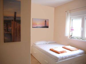 19225828-Ferienwohnung-2-Crikvenica-300x225-5