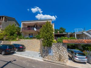 18699869-Ferienwohnung-3-Crikvenica-300x225-0