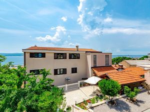 18173459-Ferienwohnung-4-Crikvenica-300x225-1