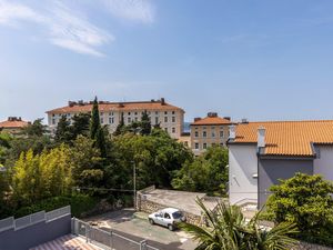 23588874-Ferienwohnung-6-Crikvenica-300x225-5