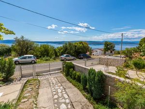 23027169-Ferienwohnung-4-Crikvenica-300x225-5