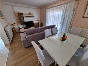 19162897-Ferienwohnung-5-Crikvenica-300x225-2