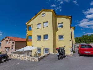 19386163-Ferienwohnung-6-Crikvenica-300x225-3