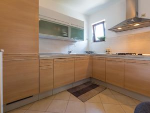 17930381-Ferienwohnung-4-Crikvenica-300x225-5