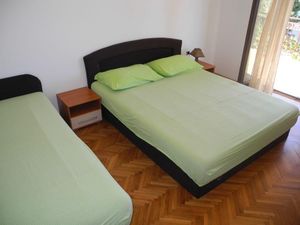 18153242-Ferienwohnung-6-Crikvenica-300x225-5