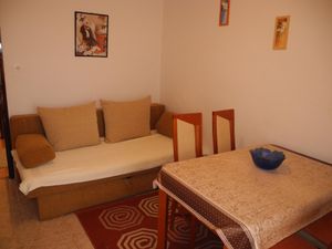 22808787-Ferienwohnung-3-Crikvenica-300x225-3