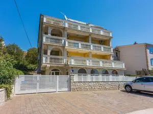 Ferienwohnung für 3 Personen (39 m²) in Crikvenica