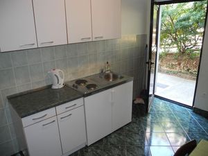 19162789-Ferienwohnung-5-Crikvenica-300x225-2