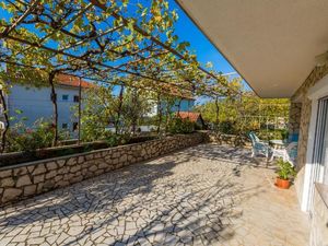 23941771-Ferienwohnung-3-Crikvenica-300x225-1