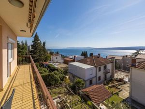 23941770-Ferienwohnung-7-Crikvenica-300x225-3