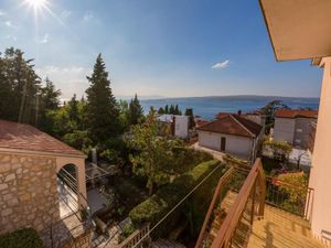 23941770-Ferienwohnung-7-Crikvenica-300x225-5