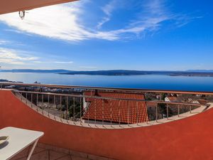 23941777-Ferienwohnung-2-Crikvenica-300x225-1