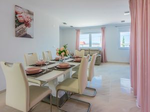 23941785-Ferienwohnung-8-Crikvenica-300x225-4