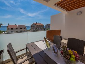 23943125-Ferienwohnung-6-Crikvenica-300x225-3