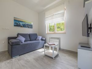 23944231-Ferienwohnung-4-Crikvenica-300x225-4