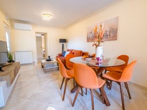 23946575-Ferienwohnung-5-Crikvenica-300x225-2