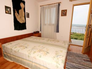 18322983-Ferienwohnung-2-Crikvenica-300x225-3