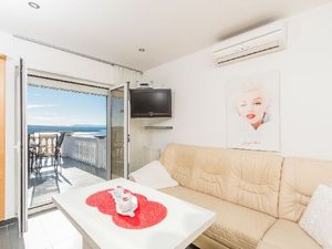 19285281-Ferienwohnung-0-Crikvenica-300x225-5