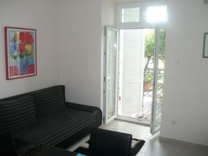 19285964-Ferienwohnung-0-Crikvenica-300x225-2