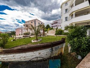 19289932-Ferienwohnung-0-Crikvenica-300x225-2