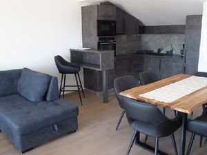 22674909-Ferienwohnung-5-Crikvenica-300x225-5