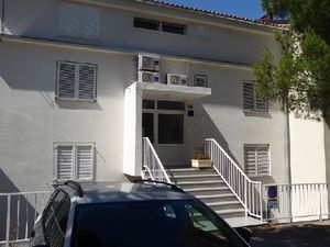 22674909-Ferienwohnung-5-Crikvenica-300x225-1