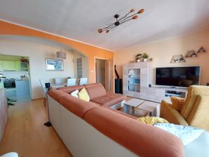 23946368-Ferienwohnung-4-Crikvenica-300x225-5