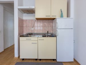 23946459-Ferienwohnung-3-Crikvenica-300x225-5