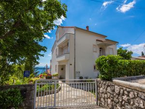 23941323-Ferienwohnung-4-Crikvenica-300x225-2